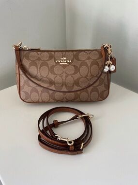 Coach Small Signature Canvas Crossbody